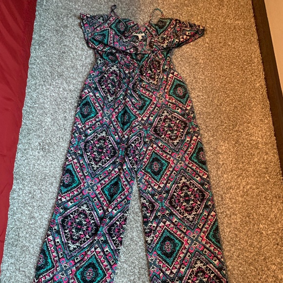 Jumpsuit - Picture 5 of 5